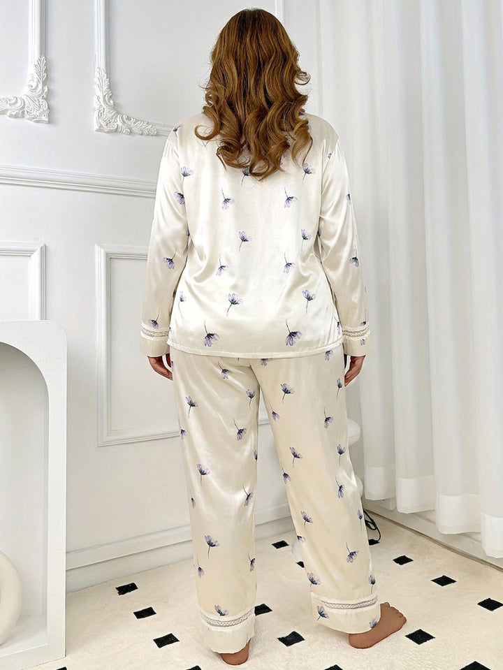 Bria | Blomstrete Pyjamassett med Blonder