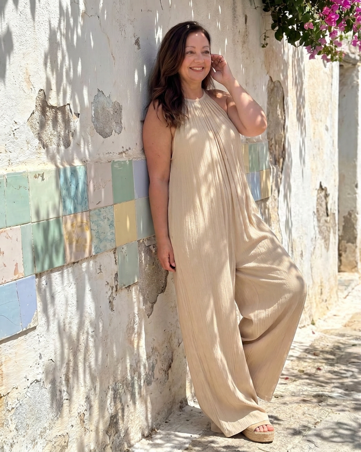 Wanda | Plisserte Halterneck Bred Ben Avslappet Jumpsuit