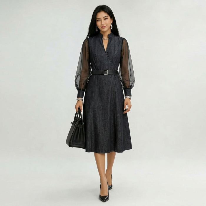 Etta Blue Denim Wrap Midi Kjole med Gjennomsiktige Ermer og Belte