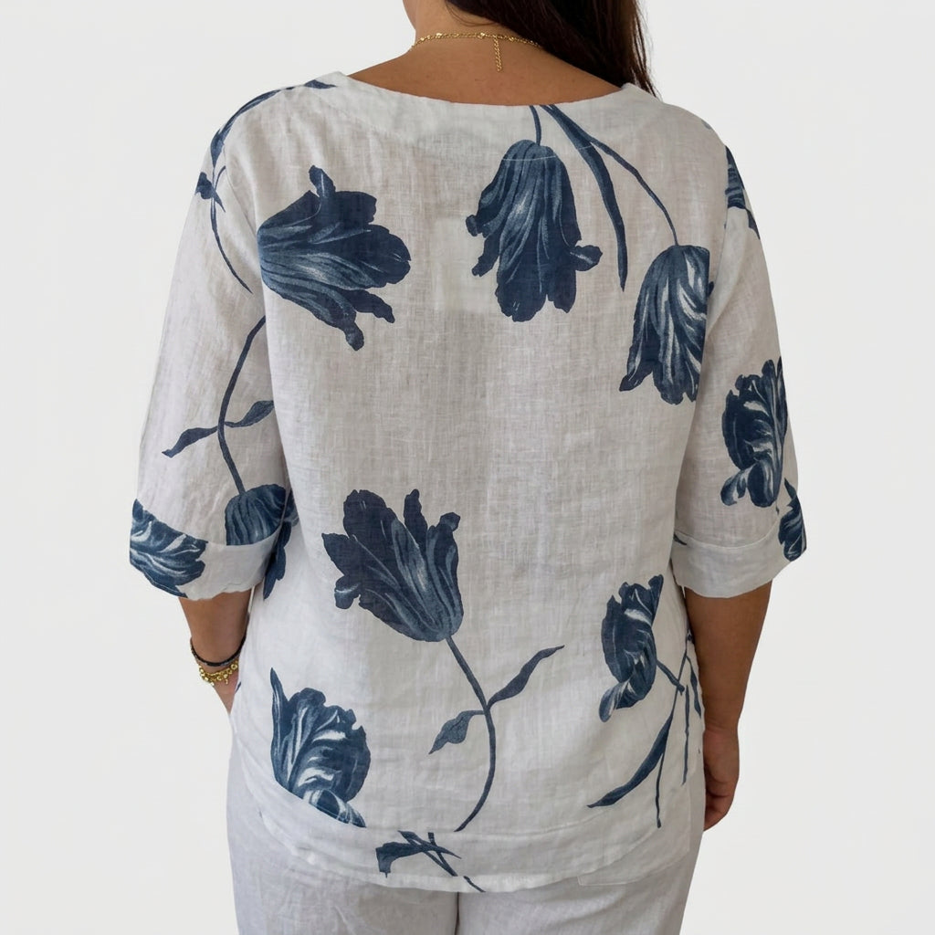 Junia | Elegant Blomstermønstret Bluse