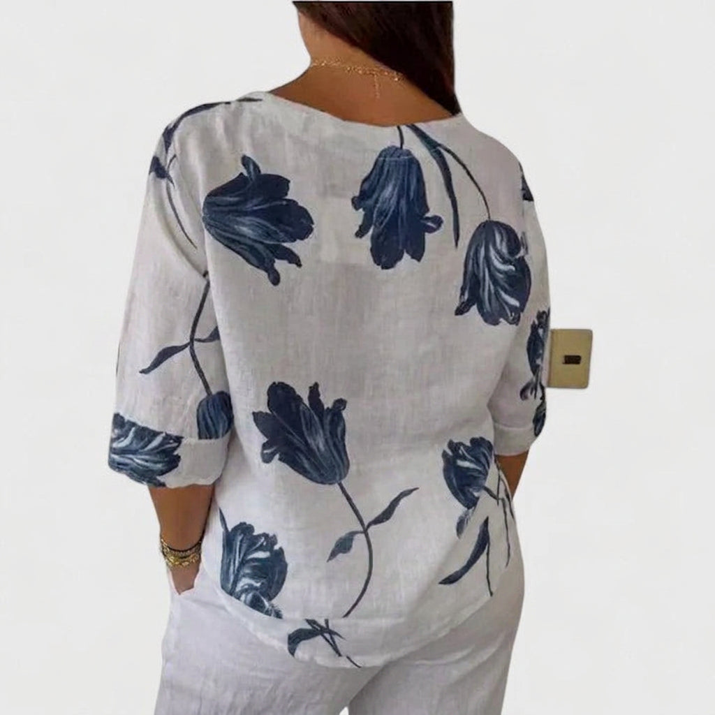 Junia | Elegant Blomstermønstret Bluse