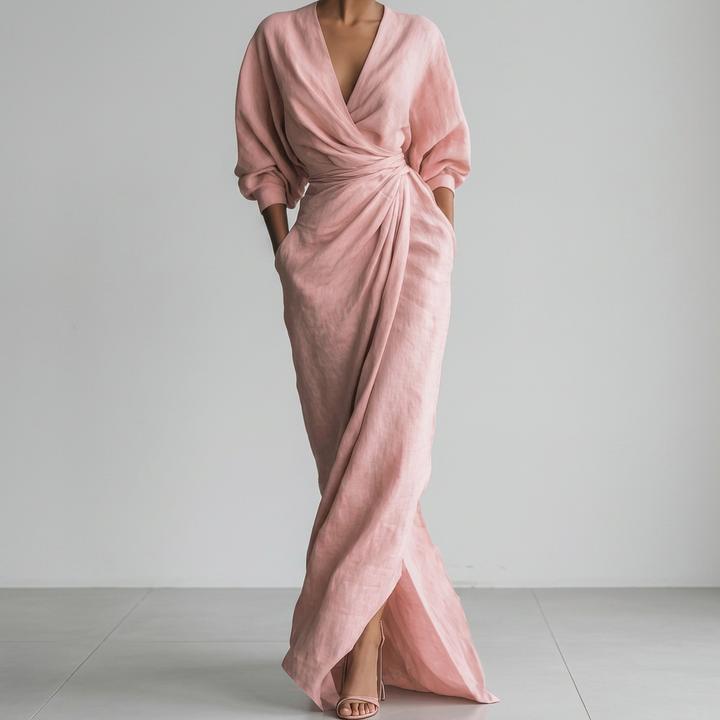 Thea Rynket Wrap-Front Langermet Maxikjole med Splitt