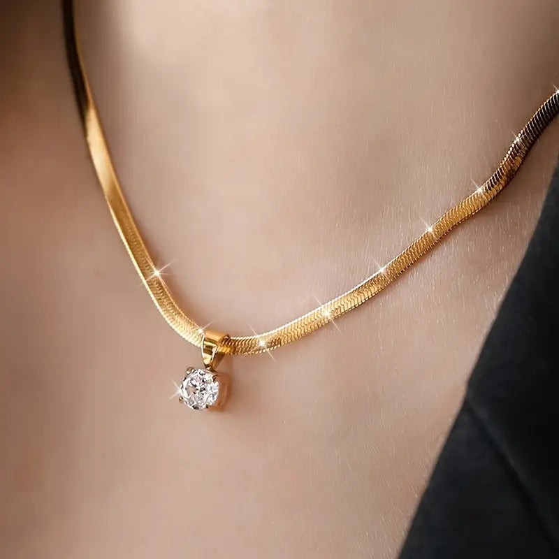 Elegant Rhinestone Pendel Halskjede | Gull